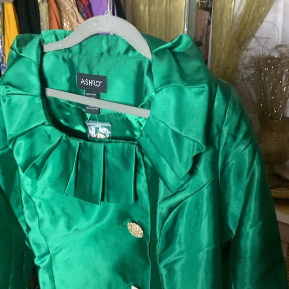 Dress - Picture 2 of 5